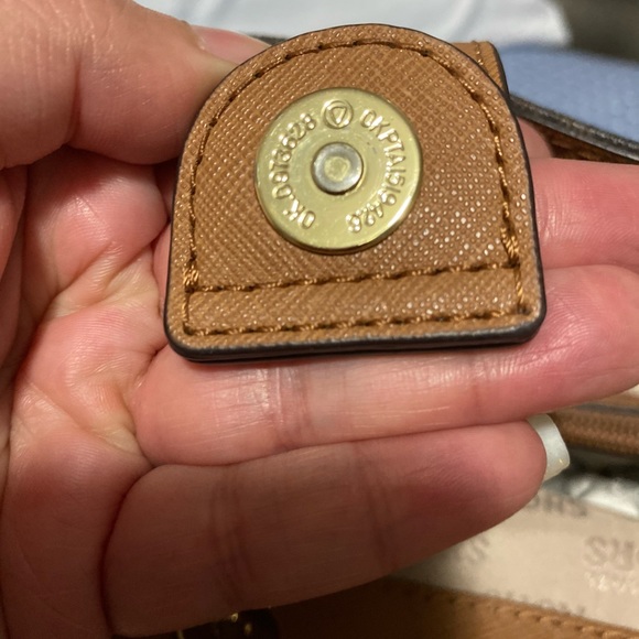 Michael Kors Women's Signature PVC Susannah Brown Large Tote Satchel - Picture 8 of 13